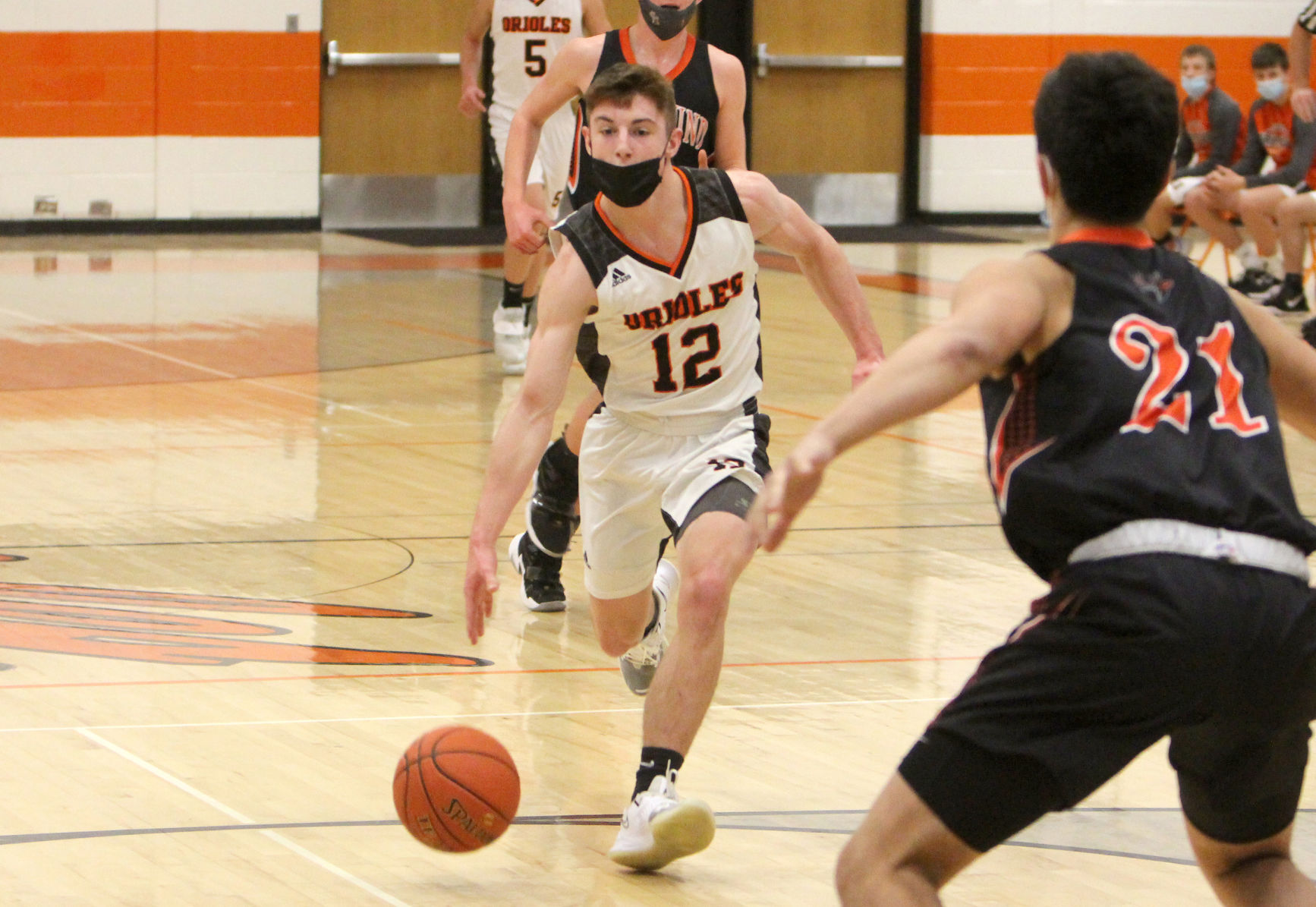 Elk Mound at Stanley-Boyd boys basketball 12-29-20